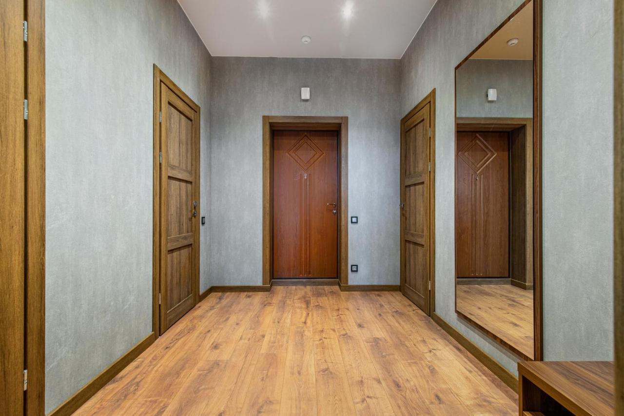Sea Symphony Wood Style Apartment Odessa Eksteriør bilde